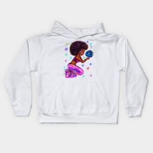 Black anime mermaid with blue tang fish and bubbles. Pretty black girl with Afro hair, green eyes, Cherry pink lips and dark brown skin. Hair love ! Kids Hoodie